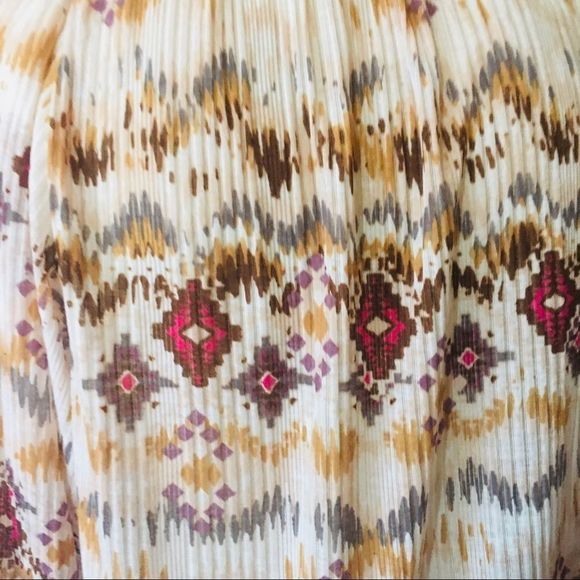 American Rag Cie Boho Aztec blouson Top. - Picture 5 of 11